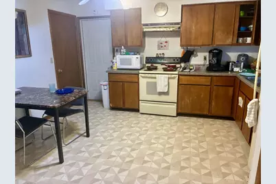 1002 Monica Lane, Madison, WI 53704 - Photo 5