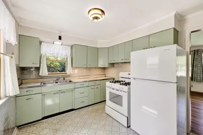 1322 Rosedale Avenue, Madison, WI 53714 - Photo 9