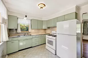 1322 Rosedale Ave, Madison, WI 53714 - Photo 9