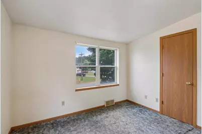 S8007 Maple Park Road, Prairie Du Sac, WI 53578 - Photo 35