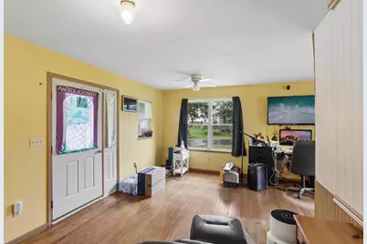 S8007 Maple Park Road, Prairie Du Sac, WI 53578 - Photo 13