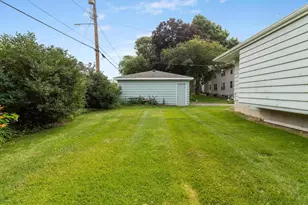 2834 Commercial Ave, Madison, WI 53704 - Photo 21