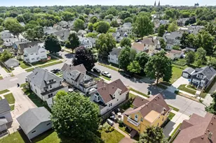 1112 Bluff Ave, Sheboygan, WI 53081 - Photo 3