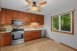 1905 Ellen Ave, Madison, WI 53716 - Photo 13