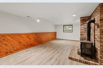 1905 Ellen Avenue, Madison, WI 53716 - Photo 29