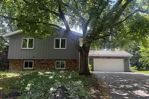 1905 Ellen Ave, Madison, WI 53716 - Photo 1