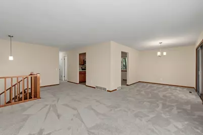 1905 Ellen Avenue, Madison, WI 53716 - Photo 9