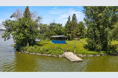 N8874 Axe Head Island, Beaver Dam, WI 53916 - Photo 3