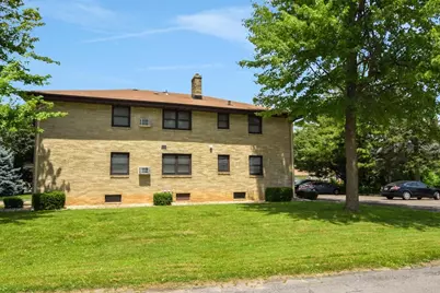 701 Pinecrest Drive, Madison, WI 53714 - Photo 3