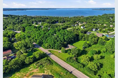 708 E Maple Beach Drive, Edgerton, WI 53534 - Photo 25