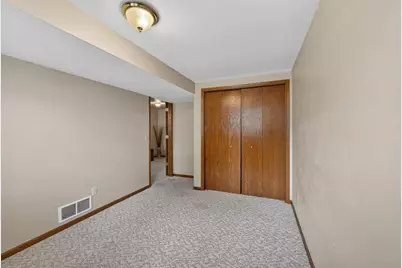 403 Hanson Road, Stoughton, WI 53589 - Photo 31