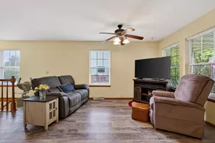 403 Hanson Rd, Stoughton, WI 53589 - Photo 3