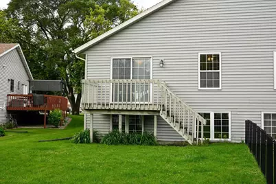 403 Hanson Road, Stoughton, WI 53589 - Photo 35