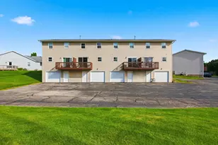 913 N Clover Ln, Cottage Grove, WI 53527 - Photo 37