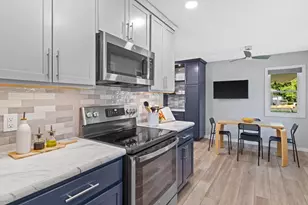 714 Bewick Dr, Madison, WI 53714 - Photo 9