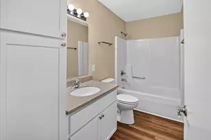 5110 Pebblebrook Dr, Madison, WI 53716 - Photo 25