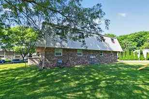 5110 Pebblebrook Dr, Madison, WI 53716 - Photo 41