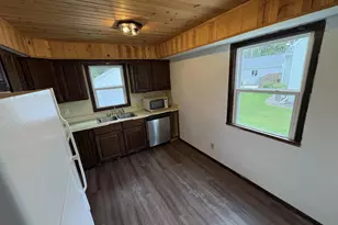 1806 17th Ave, Monroe, WI 53566 - Photo 17