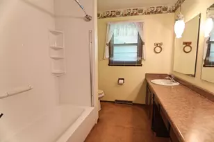 1109 Ontario Dr, Janesville, WI 53545 - Photo 17