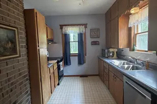 920 Allen St, Athens, WI 54411 - Photo 11