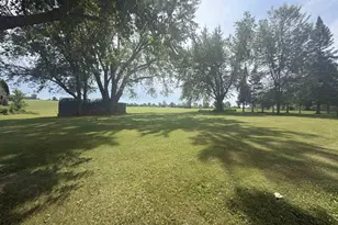 920 Allen St, Athens, WI 54411 - Photo 7