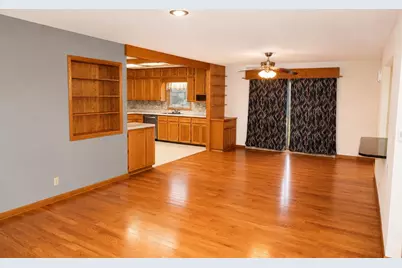 220 N Ohio Street, Prairie Du Chien, WI 53821 - Photo 7