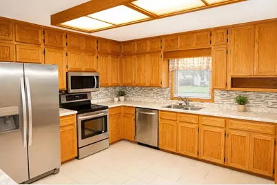 220 N Ohio Street, Prairie Du Chien, WI 53821 - Photo 3