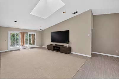 1520 Wheeler Road #E, Madison, WI 53704 - Photo 5