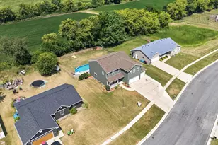613 S 6th St, Janesville, WI 53536 - Photo 55