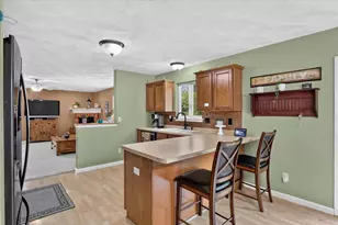 613 S 6th St, Janesville, WI 53536 - Photo 13