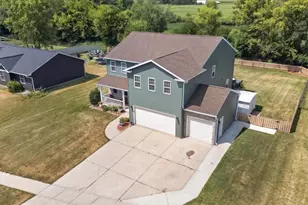 613 S 6th St, Janesville, WI 53536 - Photo 59