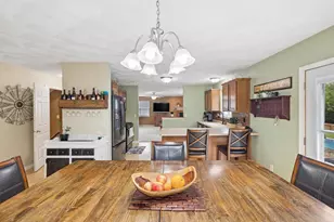 613 S 6th St, Janesville, WI 53536 - Photo 5