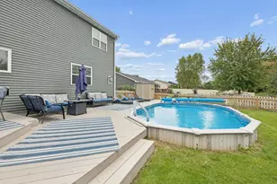 613 S 6th St, Janesville, WI 53536 - Photo 37