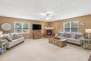 613 S 6th St, Janesville, WI 53536 - Photo 21