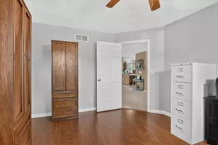 613 S 6th St, Janesville, WI 53536 - Photo 39