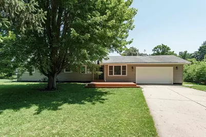 101 N Clear Lake Avenue, Milton, WI 53563 - Photo 5