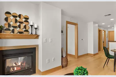 333 W Mifflin Street #2090, Madison, WI 53703 - Photo 5