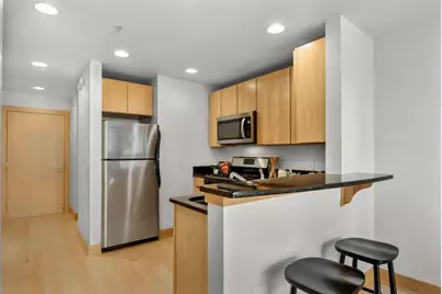 333 W Mifflin Street #2090, Madison, WI 53703 - Photo 13