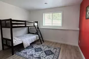 906 Golden Dr, Dell Prairie, WI 53965 - Photo 11