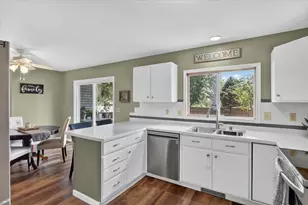 535 Greenview Dr, Janesville, WI 53536 - Photo 19