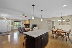 100 Farwell Dr, Cottage Grove, WI 53527 - Photo 13