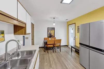 725 N Thompson Drive, Madison, WI 53704 - Photo 9