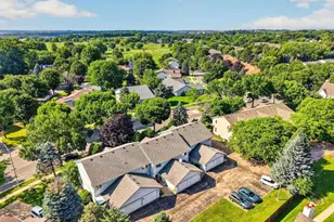 725 N Thompson Dr, Madison, WI 53704 - Photo 45
