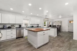 105 Sanborn St, Pardeeville, WI 53954 - Photo 9