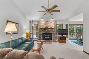 S3660 N Bent Tree Dr, Baraboo, WI 53913 - Photo 5