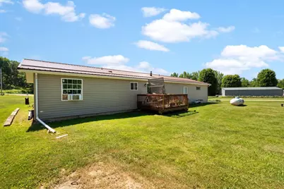 N6893 English Settlement Road, Albany, WI 53502 - Photo 11