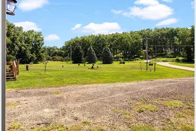 N6893 English Settlement Road, Albany, WI 53502 - Photo 5