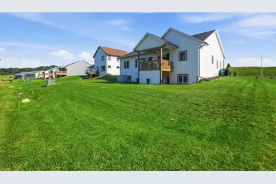 413 Gunderson Drive, Portage, WI 53901 - Photo 3