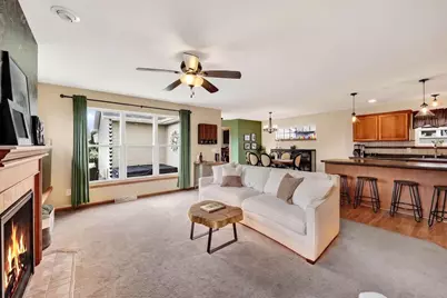 7009 Dewdrop Drive, Madison, WI 53719 - Photo 5