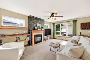 7009 Dewdrop Dr, Madison, WI 53719 - Photo 3